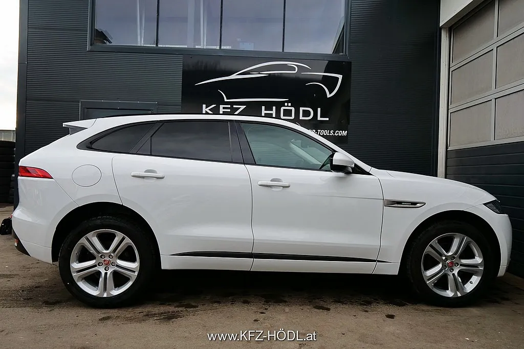 Jaguar F-Pace 30d AWD R-Sport Aut. Image 5