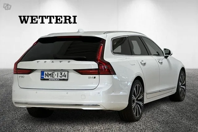 Volvo V90 B4 AWD D-MHEV Inscription aut / Harman-Kardon/ Led Image 3