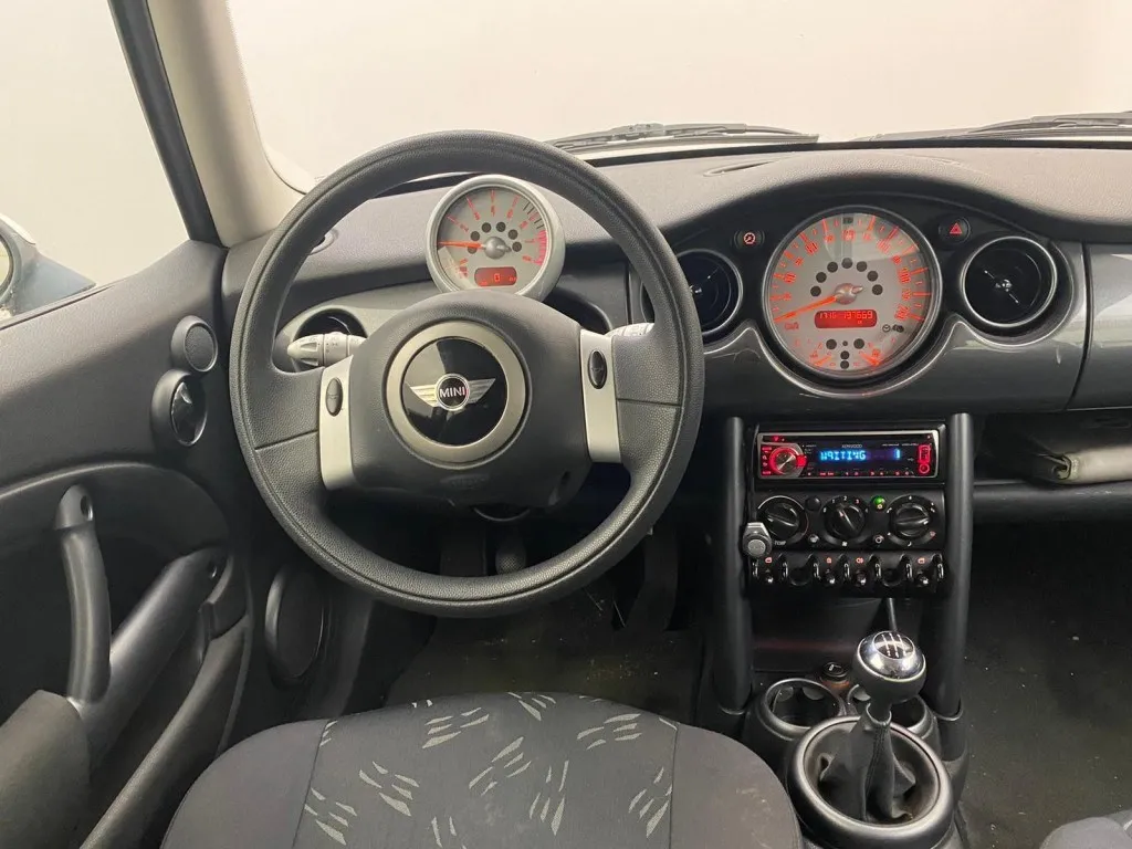 MINI Cooper 1.6 One Airco Sport Image 3