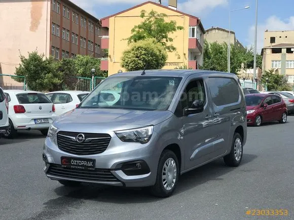 Opel Combo 1.5 CDTI Elegance Image 2